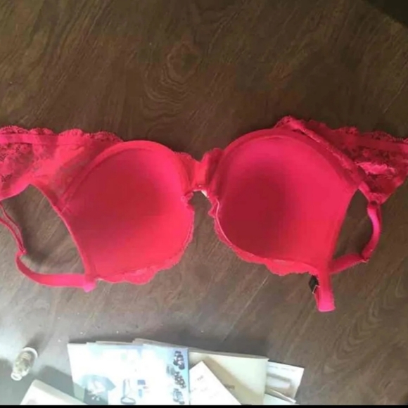 Bra - Picture 2 of 3